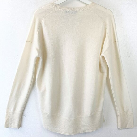 NWT Theory V-Neck Sweater in Cashmere Size M - Picture 3 of 10
